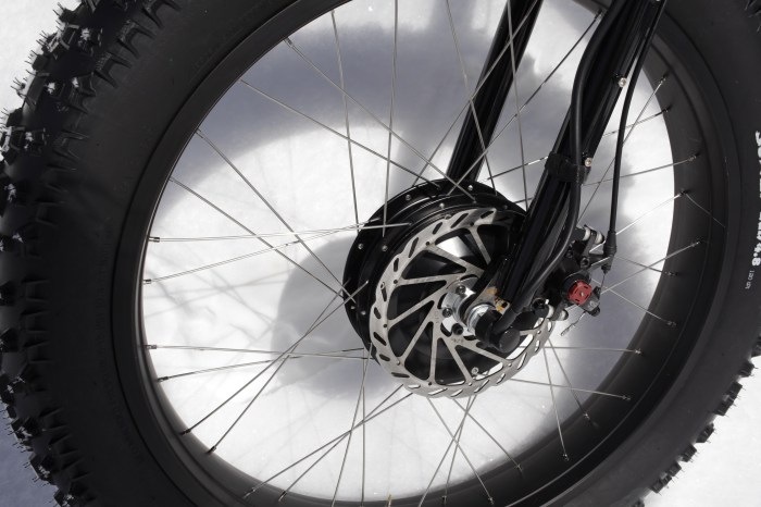 The front wheel build took several tries to get right.