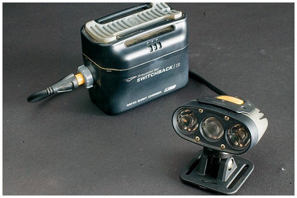 The light itself is quite lightweight, the weight is mostly in the 11 cell battery