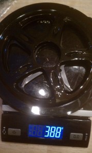 48T stock chainring with cheap crappy plastic cover