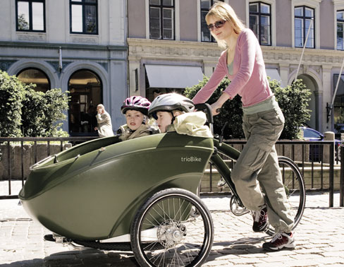 Cargo bikes filled with children were everywhere.