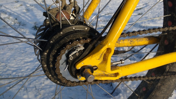 With the Lekkie Bling Ring and a 22T cog you get perfect ratios and a clean chainline